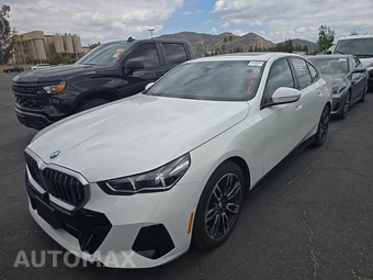 2026 BMW 5 Series Sedan 530i xDrive M SPORT LINE