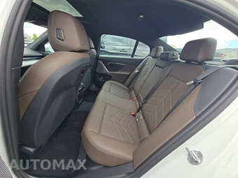 2026 BMW 5 Series Sedan 530i xDrive M SPORT LINE - miniatura 13