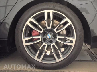 2026 BMW 5 Series Sedan 530i xDrive M SPORT LINE - miniatura 12