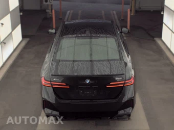 2026 BMW 5 Series Sedan 530i xDrive M SPORT LINE - miniatura 6