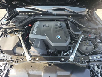 2026 BMW 5 Series Sedan 530i xDrive M SPORT LINE - miniatura 21