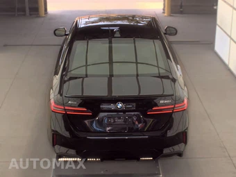 2026 BMW 5 Series Sedan 530i xDrive M SPORT LINE - miniatura 6
