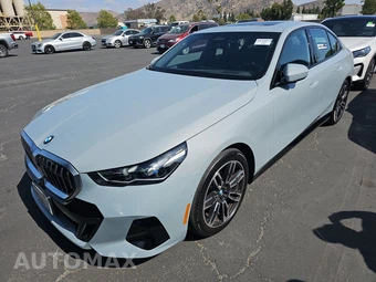 2026 BMW 5 Series Sedan 530i xDrive M SPORT LINE