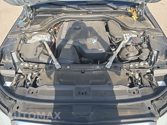 2026 BMW 5 Series Sedan 530i xDrive M SPORT LINE - miniatura 16