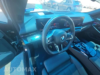 2026 BMW 5 Series Sedan 530i xDrive M SPORT LINE - miniatura 11