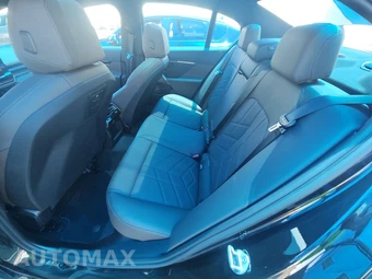 2026 BMW 5 Series Sedan 530i xDrive M SPORT LINE - miniatura 13