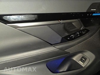 2026 BMW 5 Series Sedan 530i xDrive M SPORT LINE - miniatura 15