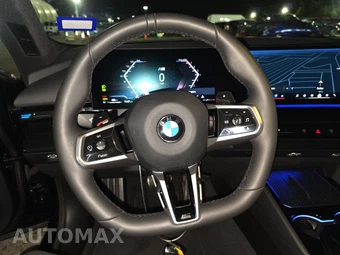 2026 BMW 5 Series Sedan 530i xDrive M SPORT LINE - miniatura 16