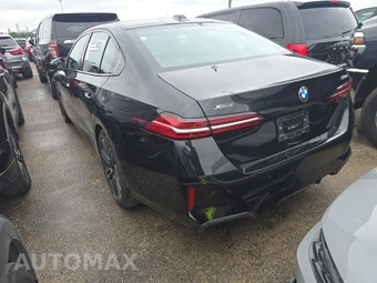 2026 BMW 5 Series Sedan 530i xDrive M SPORT LINE - miniatura 8