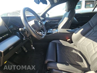 2026 BMW 5 Series Sedan 530i xDrive M SPORT LINE - miniatura 13
