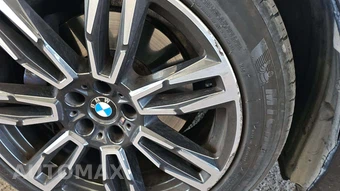 2026 BMW 5 Series Sedan 530i xDrive M SPORT LINE - miniatura 33