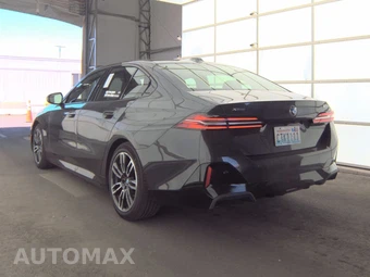 2026 BMW 5 Series Sedan 530i xDrive M SPORT LINE - miniatura 8
