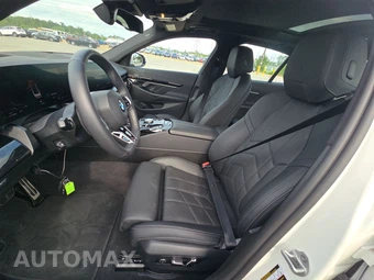 2026 BMW 5 Series Sedan 530i xDrive M SPORT LINE - miniatura 7