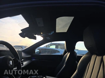 2026 BMW 5 Series Sedan 530i xDrive M SPORT LINE - miniatura 14
