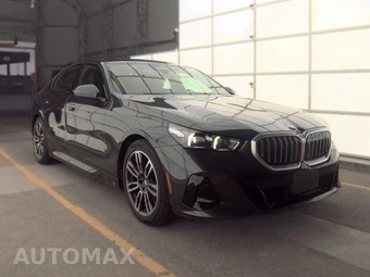 2026 BMW 5 Series Sedan 530i xDrive M SPORT LINE - miniatura 4