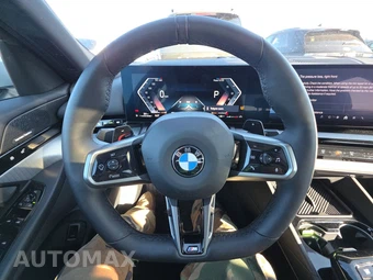 2026 BMW 5 Series Sedan 530i xDrive M SPORT LINE - miniatura 16