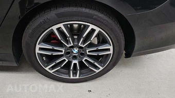 2026 BMW 5 Series Sedan 530i xDrive M SPORT LINE - miniatura 30