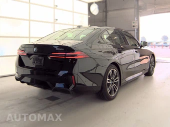 2026 BMW 5 Series Sedan 530i xDrive M SPORT LINE - miniatura 5