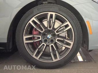 2026 BMW 5 Series Sedan 530i xDrive M SPORT LINE - miniatura 10