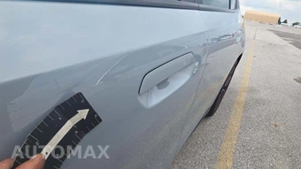 2026 BMW 5 Series Sedan 530i xDrive M SPORT LINE - miniatura 26