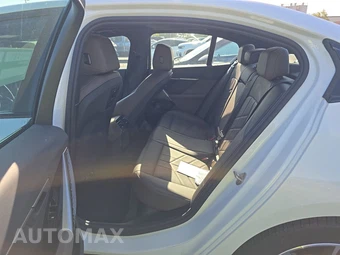 2026 BMW 5 Series Sedan 530i xDrive M SPORT LINE - miniatura 13