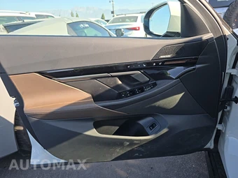 2026 BMW 5 Series Sedan 530i xDrive M SPORT LINE - miniatura 9