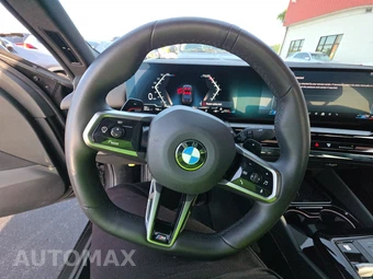2026 BMW 5 Series Sedan 530i xDrive M SPORT LINE - miniatura 16