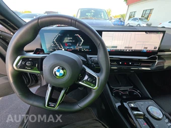 2026 BMW 5 Series Sedan 530i xDrive M SPORT LINE - miniatura 17