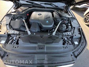 2026 BMW 5 Series Sedan 530i xDrive M SPORT LINE - miniatura 22