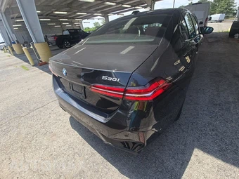 2026 BMW 5 Series Sedan 530i xDrive M SPORT LINE - miniatura 4