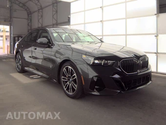 2026 BMW 5 Series Sedan 530i xDrive M SPORT LINE - miniatura 4