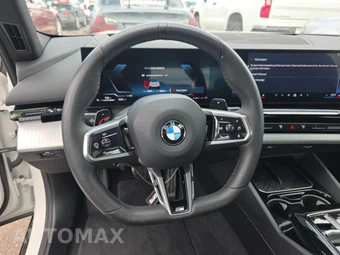 2026 BMW 5 Series Sedan 530i xDrive M SPORT LINE - miniatura 16