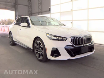 2026 BMW 5 Series Sedan 530i xDrive M SPORT LINE - miniatura 4