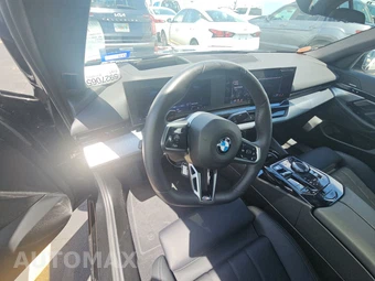 2026 BMW 5 Series Sedan 530i xDrive M SPORT LINE - miniatura 11
