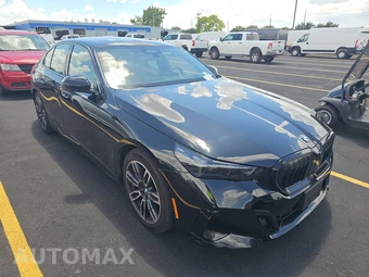 2026 BMW 5 Series Sedan 530i xDrive M SPORT LINE - miniatura 3