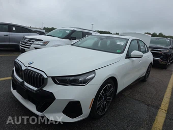 2026 BMW 5 Series Sedan 530i xDrive M SPORT LINE