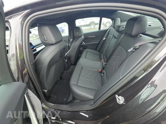 2026 BMW 5 Series Sedan 530i xDrive M SPORT LINE - miniatura 13