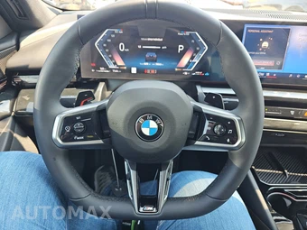 2026 BMW 5 Series Sedan 530i xDrive M SPORT LINE - miniatura 16