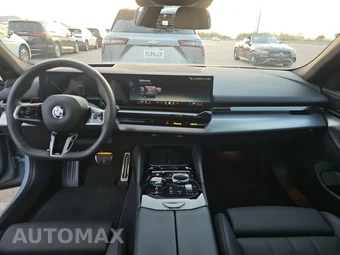2026 BMW 5 Series Sedan 530i xDrive M SPORT LINE - miniatura 17