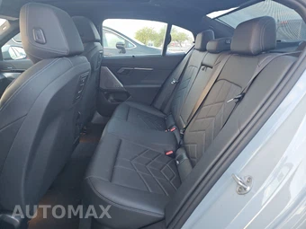 2026 BMW 5 Series Sedan 530i xDrive M SPORT LINE - miniatura 19
