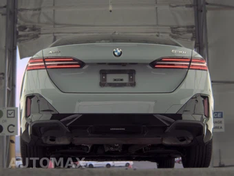 2026 BMW 5 Series Sedan 530i xDrive M SPORT LINE - miniatura 7