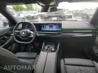 2026 BMW 5 Series Sedan 530i xDrive - miniatura 17