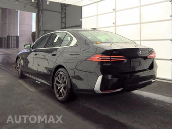 2026 BMW 5 Series Sedan 530i xDrive - miniatura 8