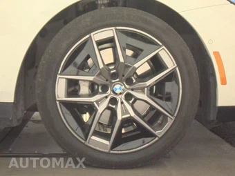 2026 BMW 5 Series Sedan 530i xDrive - miniatura 10