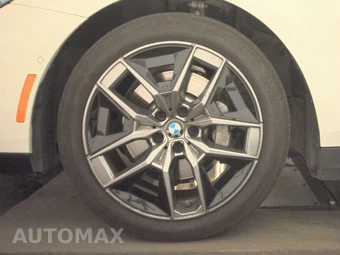 2026 BMW 5 Series Sedan 530i xDrive - miniatura 9
