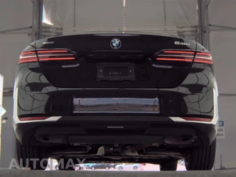 2026 BMW 5 Series Sedan 530i xDrive - miniatura 7