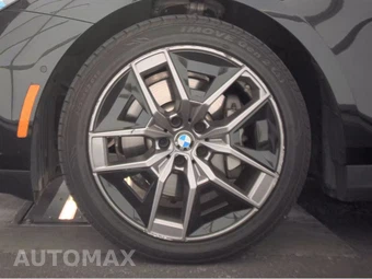 2026 BMW 5 Series Sedan 530i xDrive - miniatura 9