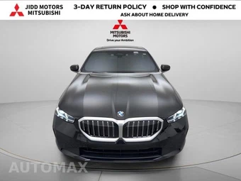 2026 BMW 5 Series Sedan 530i xDrive - miniatura 2