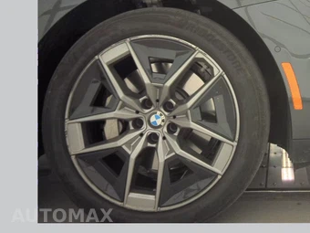 2026 BMW 5 Series Sedan 530i xDrive - miniatura 10