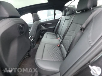 2026 BMW 5 Series Sedan 530i xDrive - miniatura 19